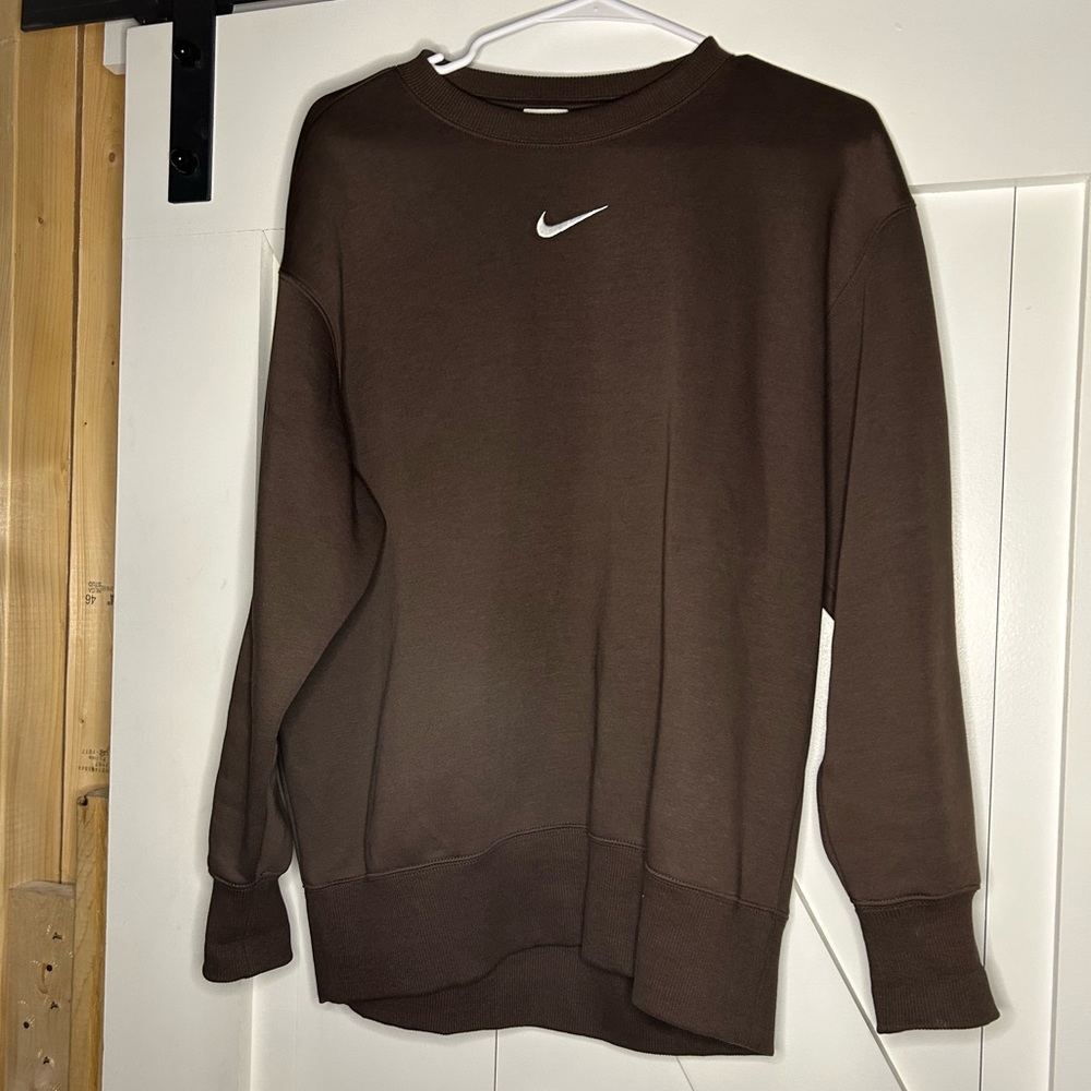 Nike women’s sportswear Phoenix fleece oversized crewneck sweatshirt